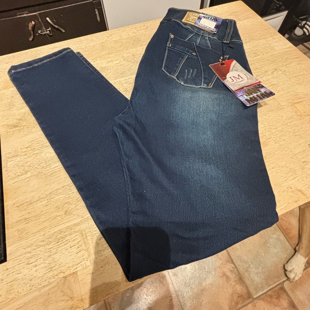 Women's Straight Leg Jeans - Dark Blue